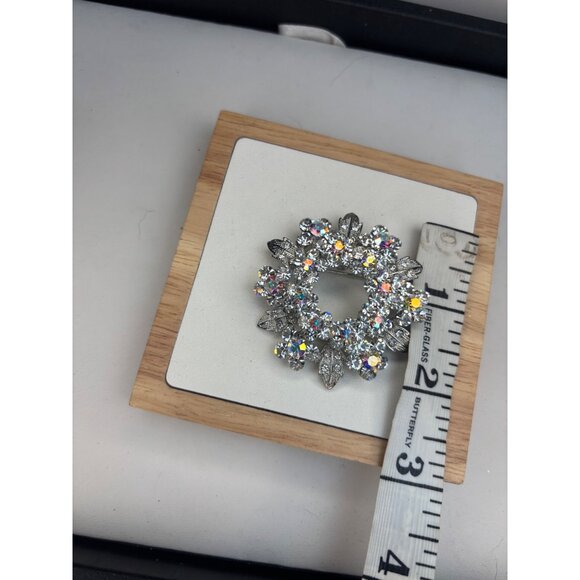 Vintage Aurora Borealis Rhinestone Flower Brooch Silver-Tone 2" Diameter - Picture 5 of 8